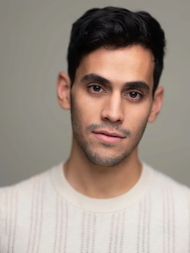 Zachary Roa's headshot